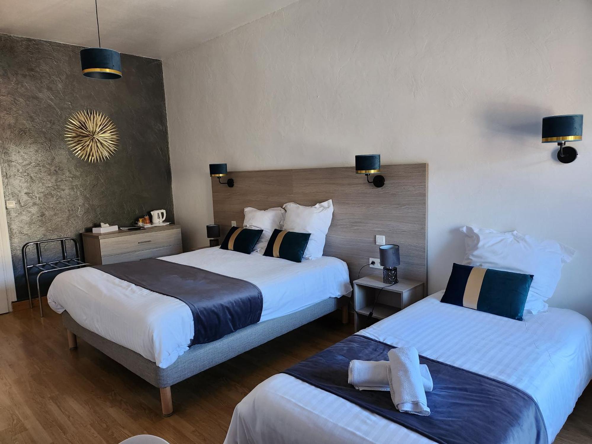 Hotel Des Negociants Lamastre Ngoại thất bức ảnh