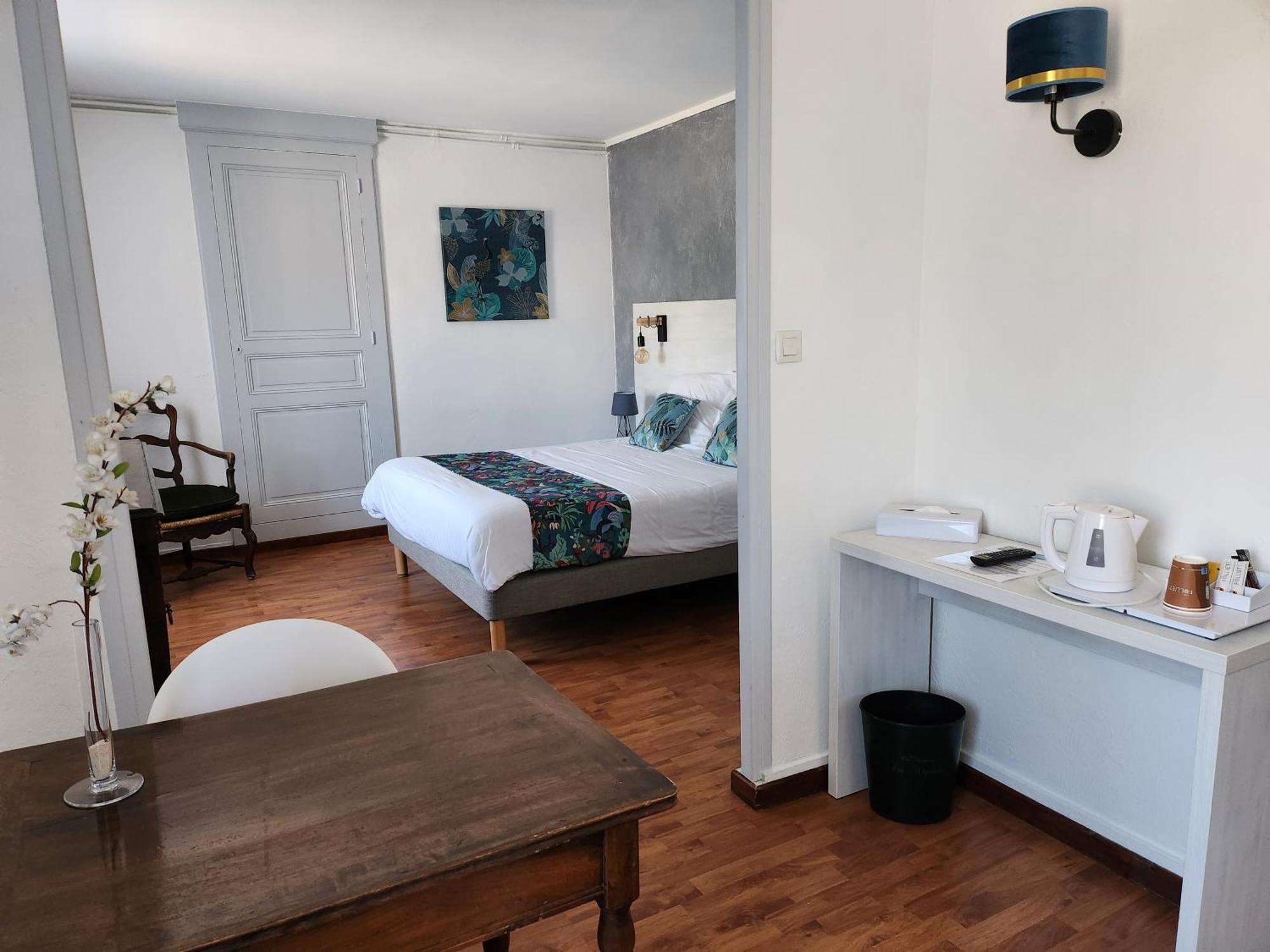Hotel Des Negociants Lamastre Ngoại thất bức ảnh
