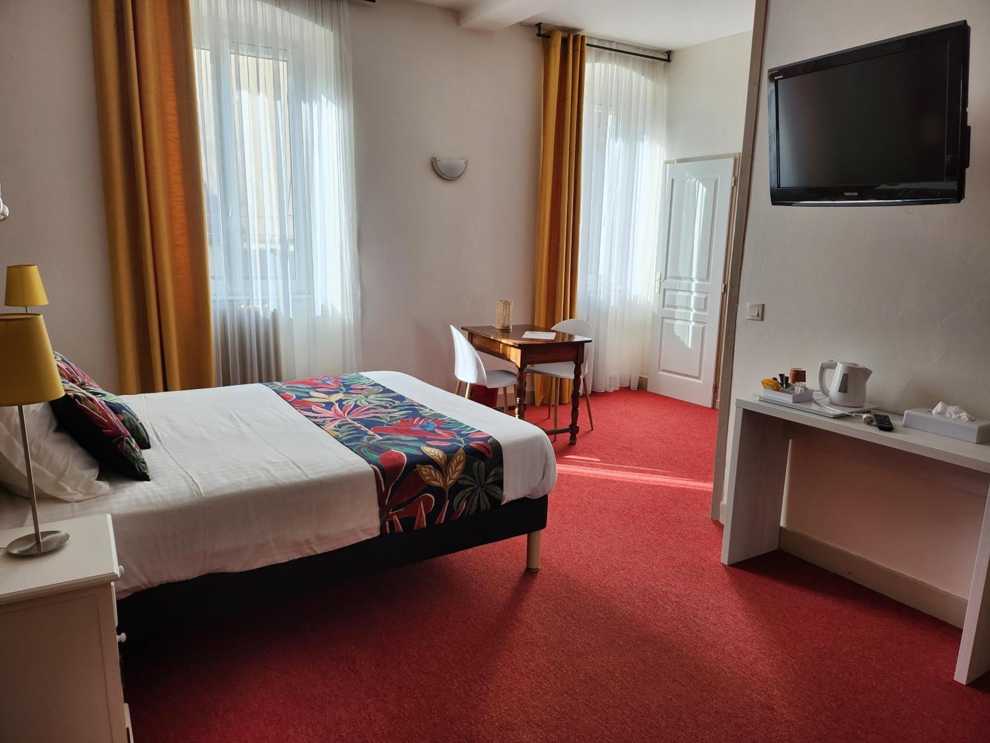 Hotel Des Negociants Lamastre Ngoại thất bức ảnh